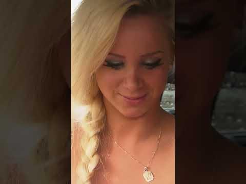 UNGLAUBLICH 😳: Sina geht zu weit und will Lehrer küssen! | Hilf Mir! #rtlzweiclassics #shorts