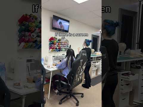 Introducing Heated Rivalry to everyone I know. w/ @JessieBlowfishh