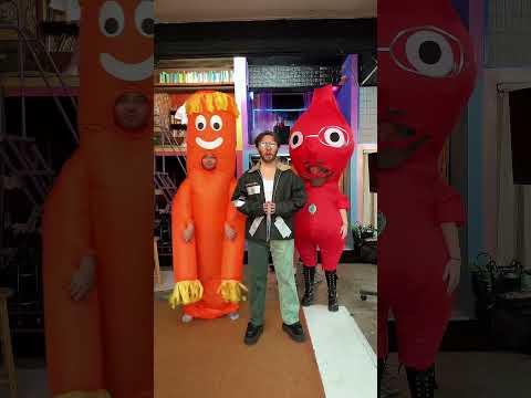 Is that @bbnomoney ? Music video is live @JessieBlowfishh and bbnoinflatable