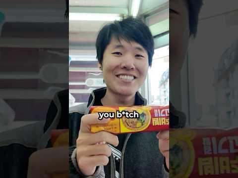 The worst assistants in K-pop 🧍‍♂️