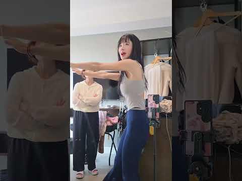 CHARLIE BROWN DANCE CHALLENGE