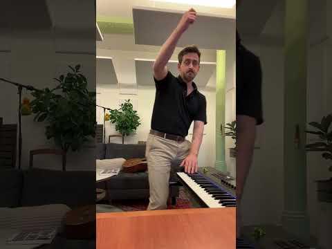 Bongos = Tennis?