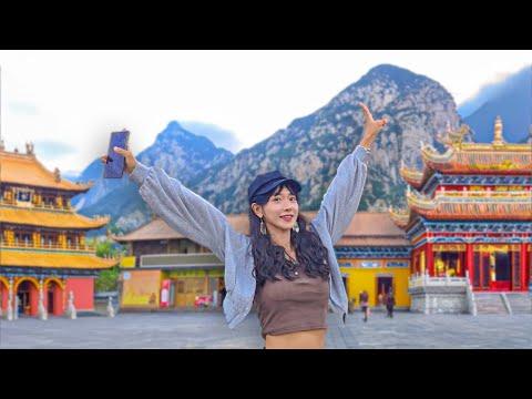 Epic Kung Fu Show at Shaolin Temple!