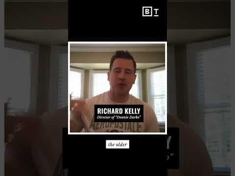 Telling a story with one line | Richard Kelly