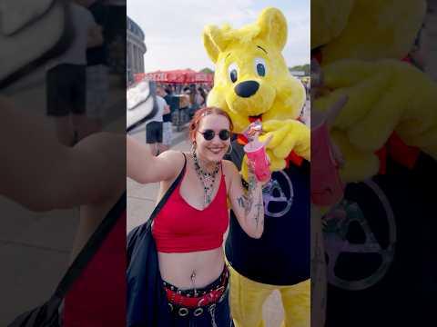An unforgettable night at Olympiastadion Berlin. #Haribo and the Goldbear joined in on the fun.