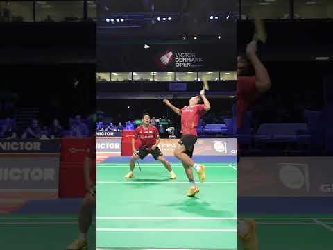 Top 5 Insane Badminton Smashes You Need to See!
