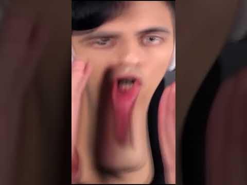 Yo no me estoy riendo, tú te estás riendo