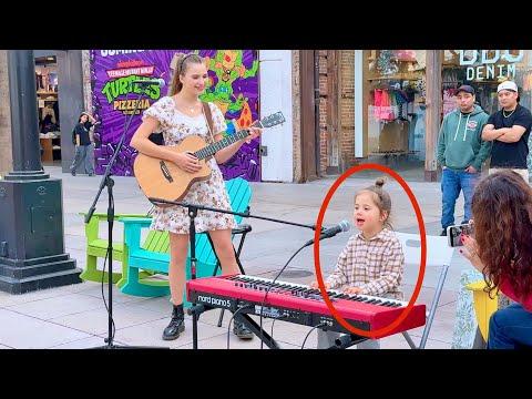 AMAZING MOMENT - 4-YEAR-OLD JOINS ME | STAND BY ME - Karolina Protsenko