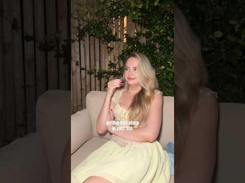 Getting free shots in your 30s 😅🥲 Wie steht ihr generell zu dem Thema Alkohol?🍷| XLAETA