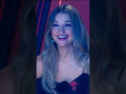 "KISS" With An Unbelievable Twist #thevoice #shorts