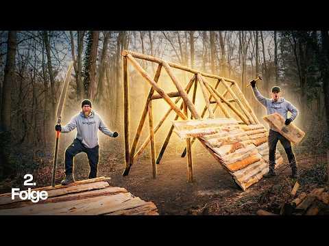 FINNHÜTTE IM WALD BAUEN – Wird der BAU uns BRECHEN !? [Part 2] - Bushcraft Survival Shelter