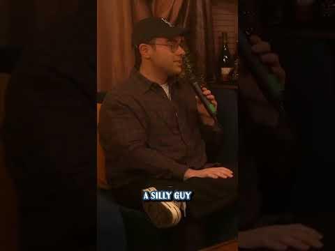 Oscar Interviews Kim Kardashian