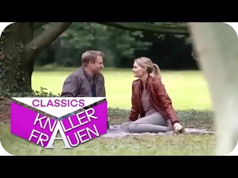 Warum lachst du denn? | Knallerfrauen mit Martina Hill