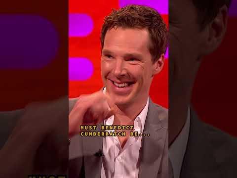 Benedict Cumberbatch is the ultimate photobomber 📸