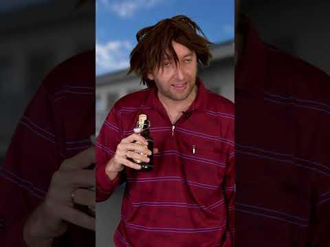 Kalle kann mit der Handball EM nichts anfangen😄￼