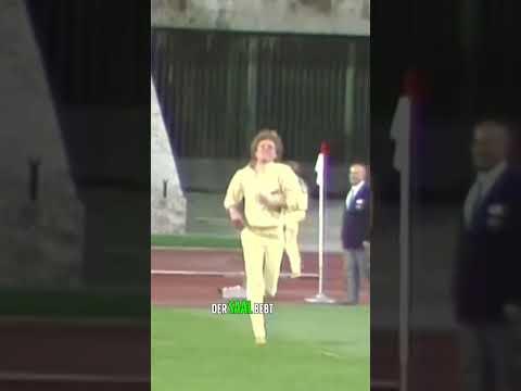 Deutsche Fernsehgeschichte! Das ist der Anfang von Thomas Gottschalk mit "Wetten, dass..?"