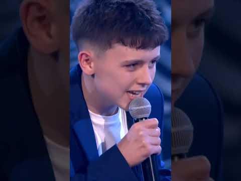 Who can sit still after THIS?​ 😂​🤷‍♂️​ #thevoicekids