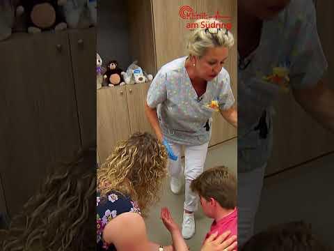 Alles für den Content... #krankenhaus #notaufnahme #klinikamsüdring #sat1