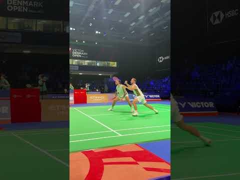 Doubles Rotation: How to Exploit the Forehand Side