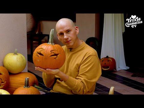 Trixie's Halloween House Party!