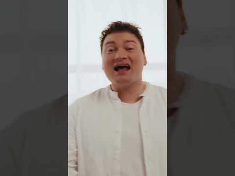 Christian Jährig feiert sein Album-Debüt mit ''Auf eigenen Beinen''.