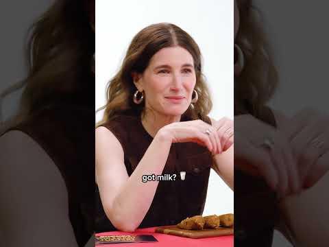 "i'm just keeping my eyes closed the whole rest of the time" - Kathryn Hahn 💀