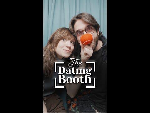 red nose, green flag 🤡