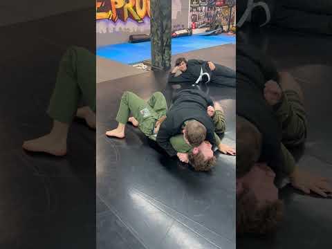 D’Arce Choke from Side Control