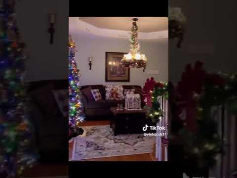 IT'S TIMEEEEEEE🗣️🗣️🗣️🗣️ (Credit to @MariahCarey)