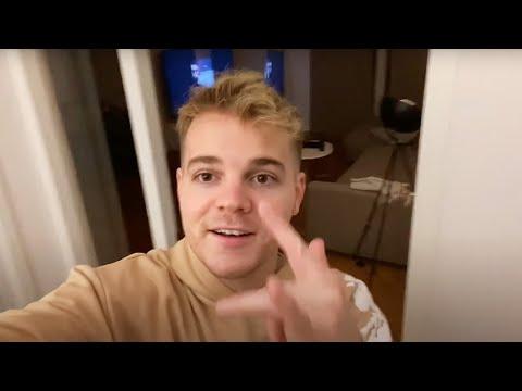 Habe vor 4 Jahren ein Video aufgenommen und es auf geplant in 4 Jahren hochgeladen. Das kam letzte Woche online und ich finde es ganz lustig. Überlege auch eine Reaktion drauf zu machen. Falls ihr es noch nicht gesehen habt: